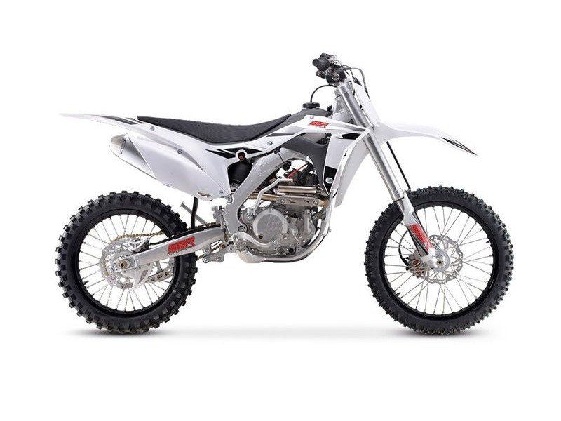 2021 SSR Motorsports SR 300S in a White exterior color. New England Powersports 978 338-8990 pixelmotiondemo.com 
