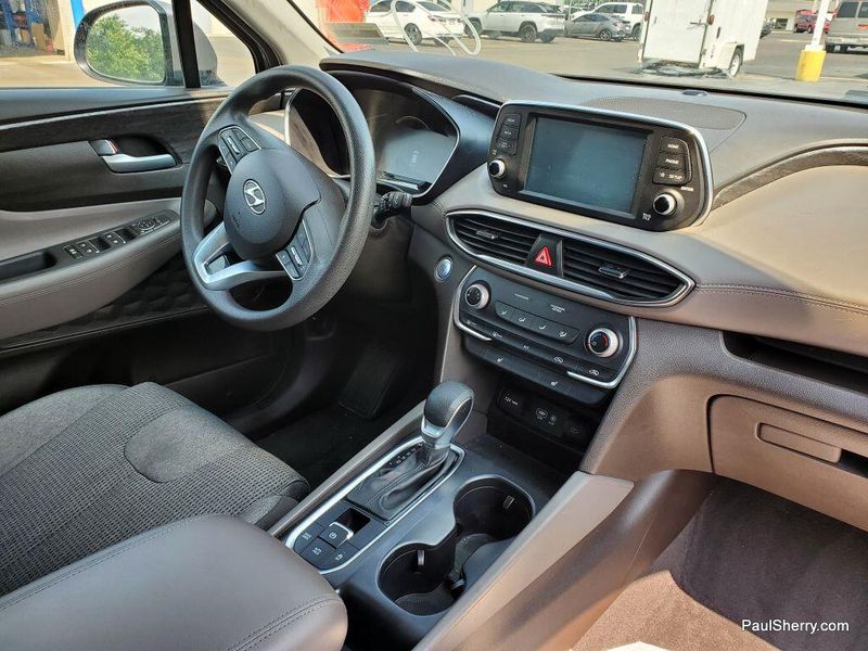 2019 Hyundai Santa Fe SELImage 13