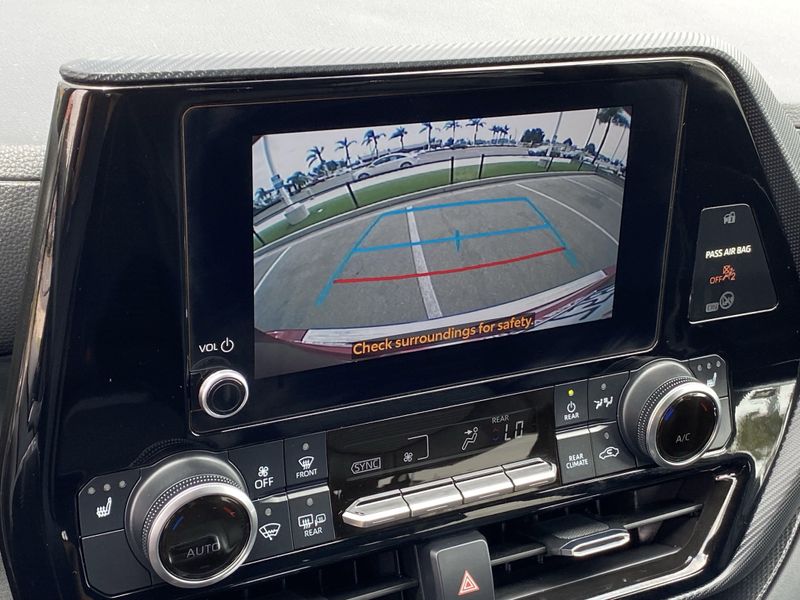 Used 2023 Toyota Highlander XSEImage 21