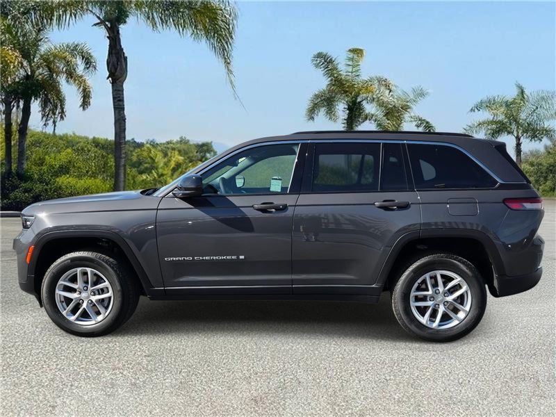 New 2026 Jeep Grand Cherokee Laredo X 4x2