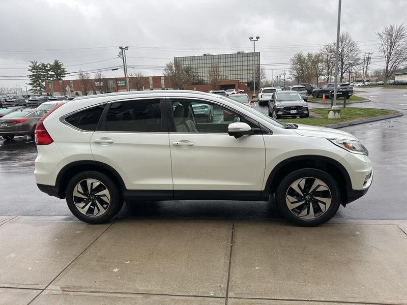 2015 Honda CR-V TouringImage 5