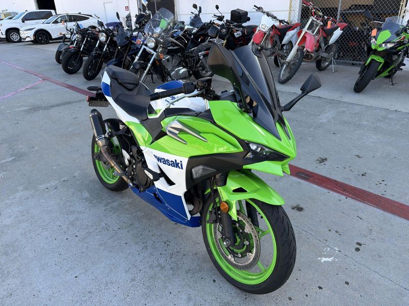 Used 2024 Kawasaki NINJA 500 KRT SE ABS Image 11