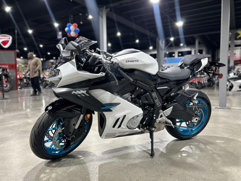2025 CFMOTO 675SS Image 25