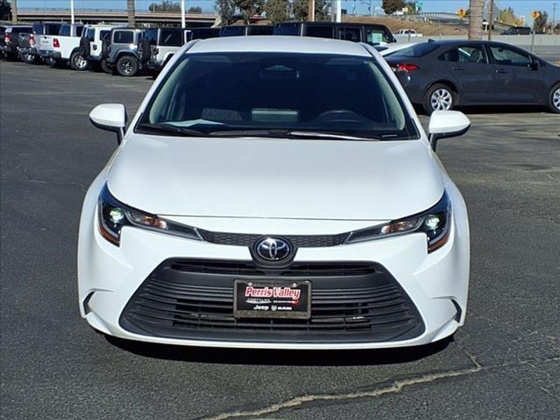 2023 Toyota Corolla LEImage 2