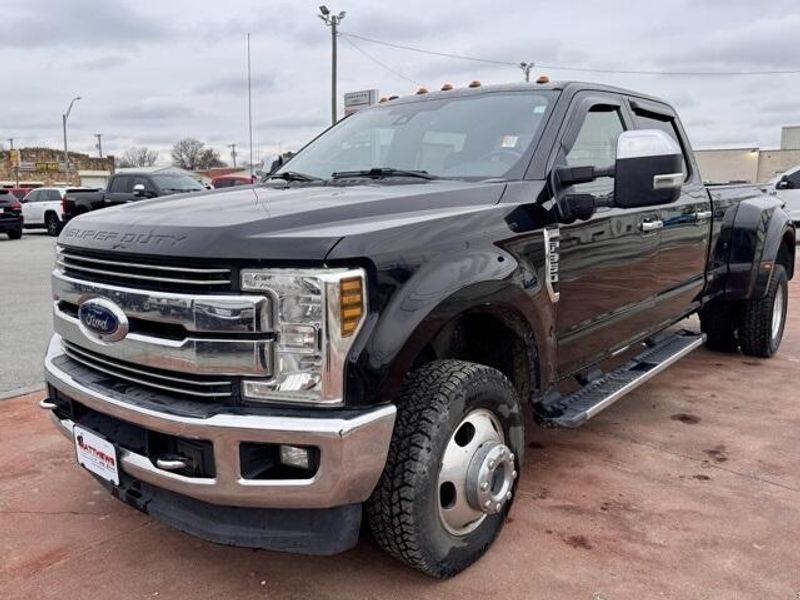 Used 2018 Ford F-350 LariatImage 1