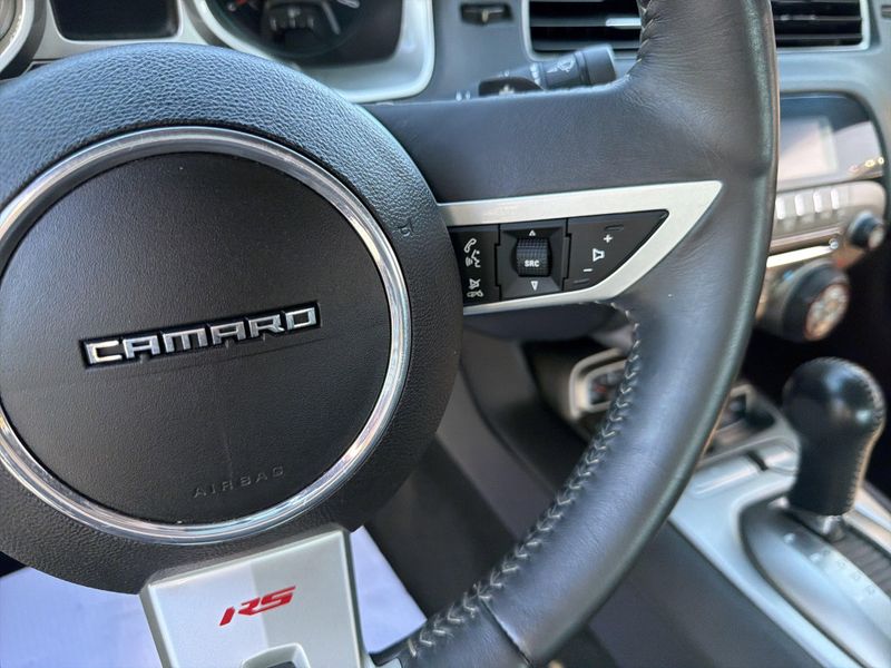 Used 2011 Chevrolet Camaro 2LTImage 28