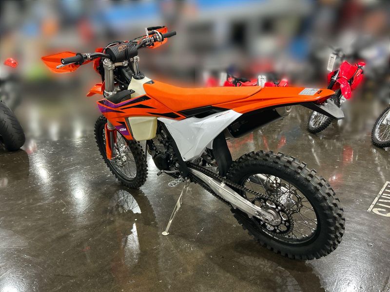 New 2024 KTM 500 XW-F Image 16