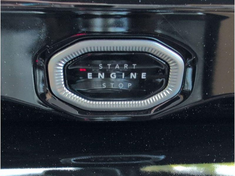 New 2026 Jeep Grand Cherokee Summit 4x4Image 21
