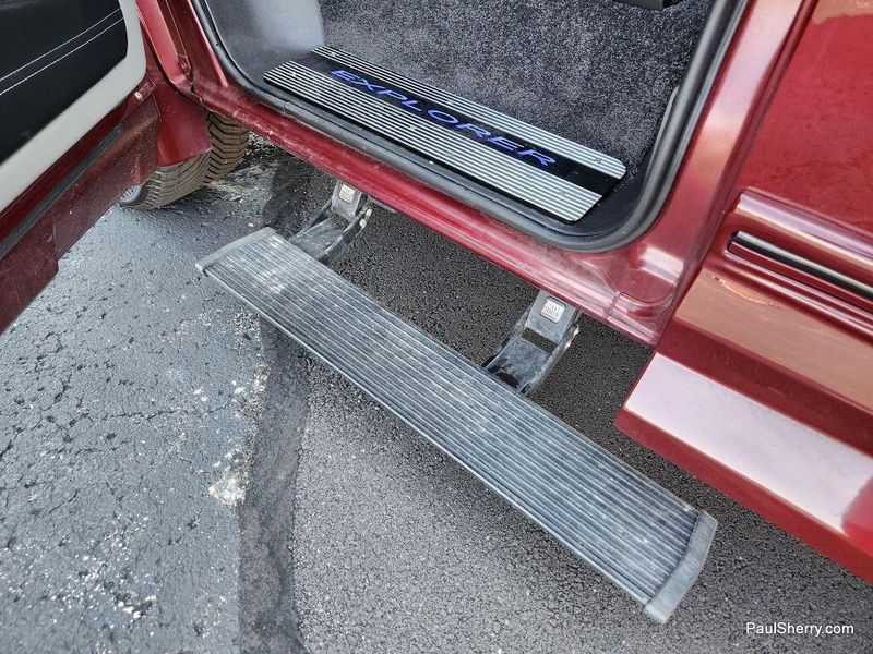 2024 Chevrolet Express Cargo 2500 photo 25