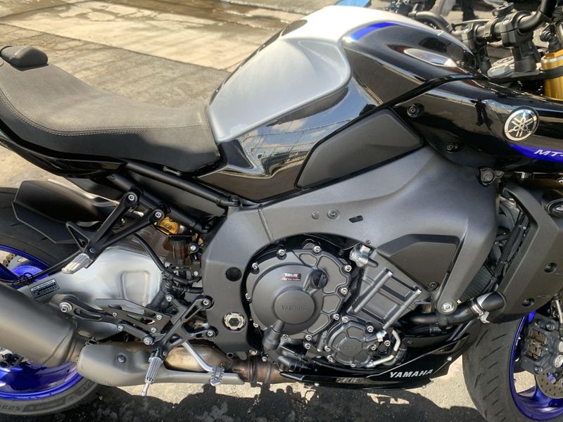 Used 2023 Yamaha MT-10 SP CA Image 17