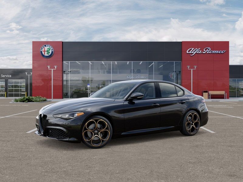 New 2025 Alfa Romeo Giulia Intensa AwdImage 21