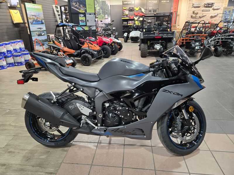 NEW 2025 KAWASAKI NINJA ZX6R NINJA ZX6R BASE Image 2