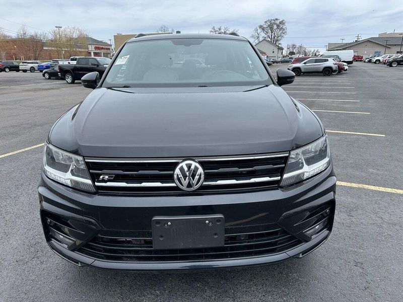 2021 Volkswagen Tiguan 2.0T SE R-Line BlackImage 10
