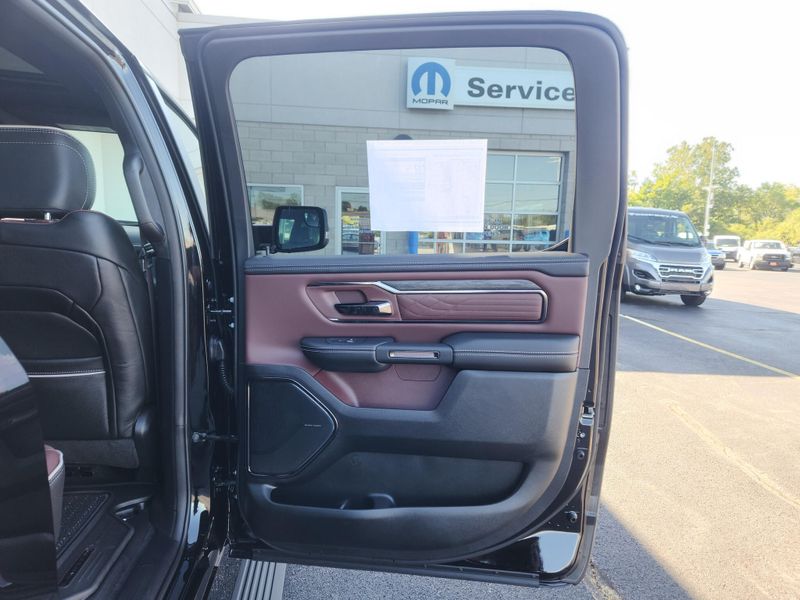 New 2027 RAM 1500 Limited Crew Cab 4x4 5'7' Box