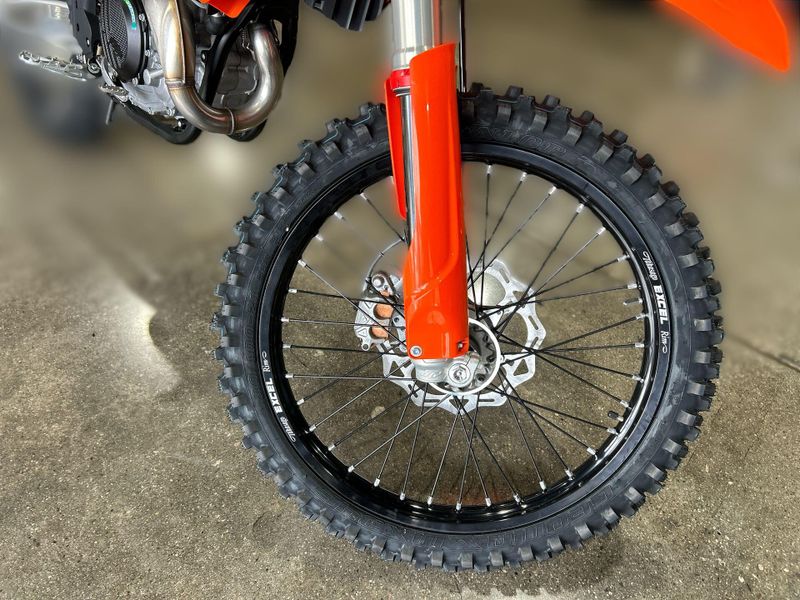 New 2027 KTM 450 SX-F Image 19