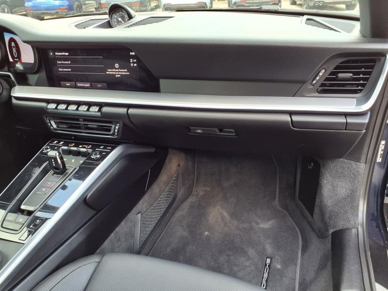 Used 2022 Porsche 911 CarreraImage 13