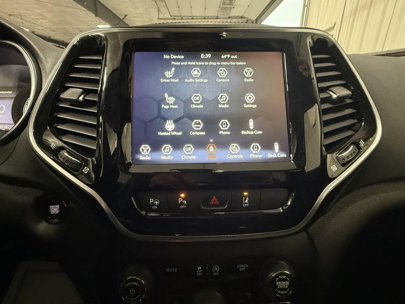 Used 2022 Jeep Cherokee LimitedImage 31