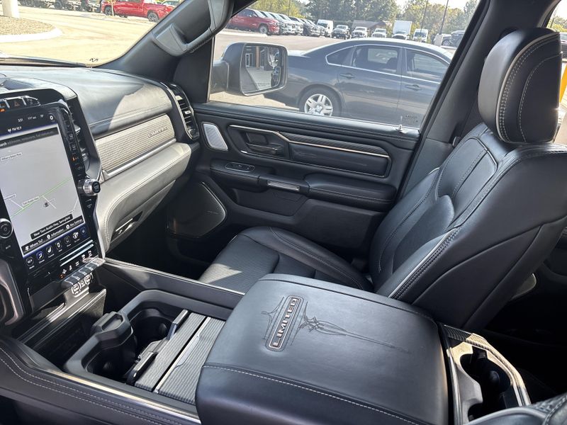 Used 2020 RAM 1500 LimitedImage 16