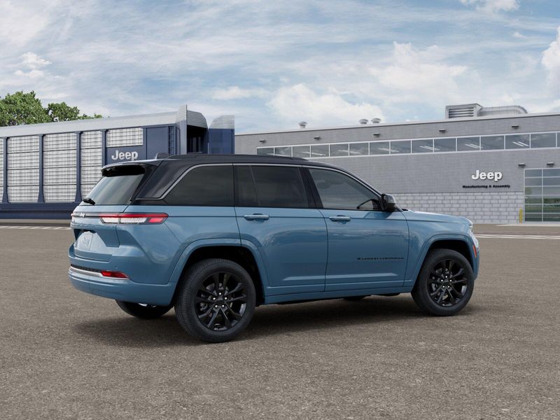 New 2026 Jeep Grand Cherokee Limited Reserve 4x4