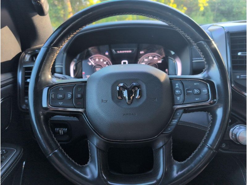 Used 2023 RAM 1500 LimitedImage 23