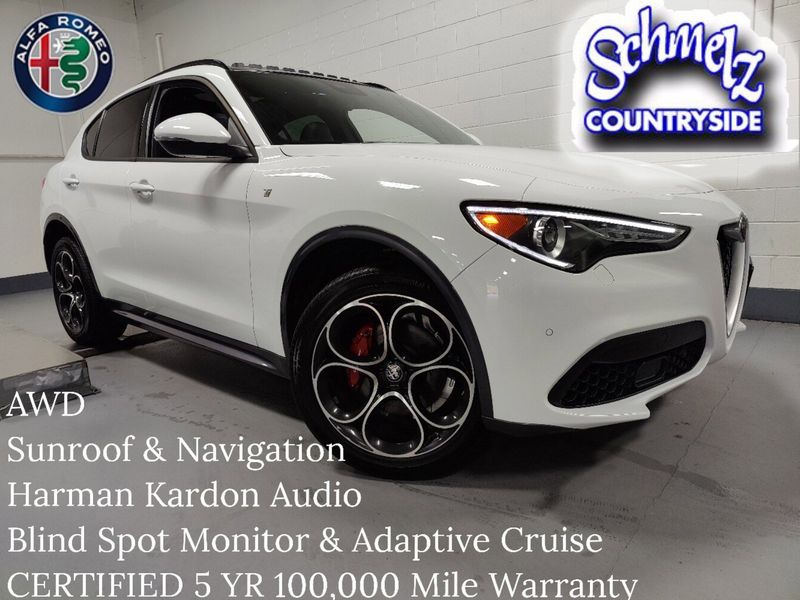 2022 Alfa Romeo Stelvio Ti Premium AWD w/Sunroof & NavImage 1