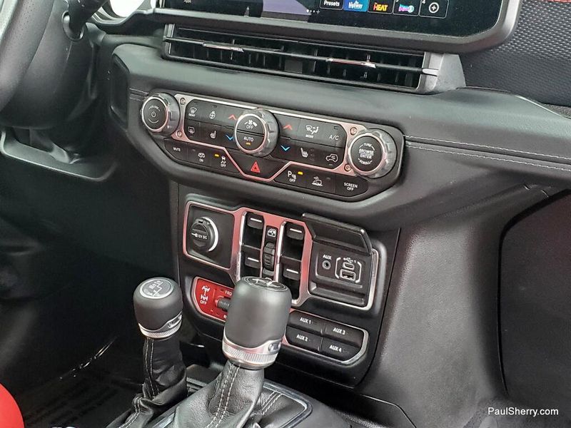 Used 2024 Jeep Wrangler Rubicon 392