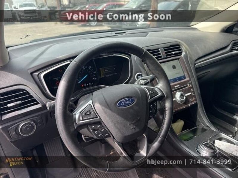 2018 Ford Fusion Hybrid TitaniumImage 10