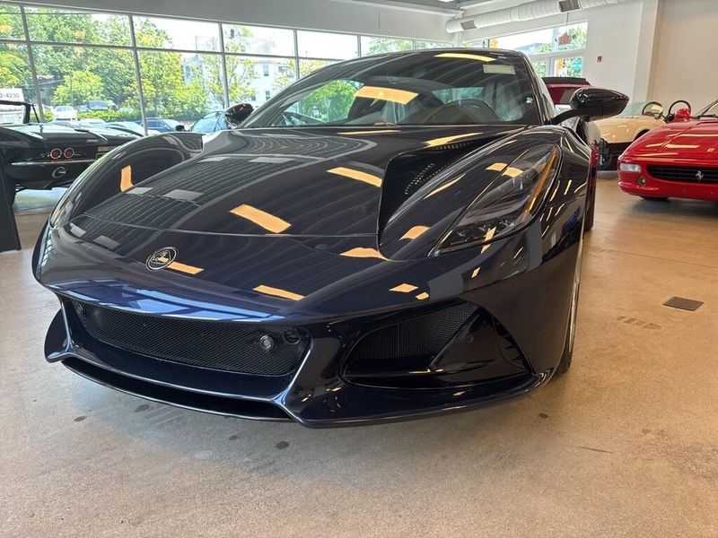 2025 Lotus Emira 
