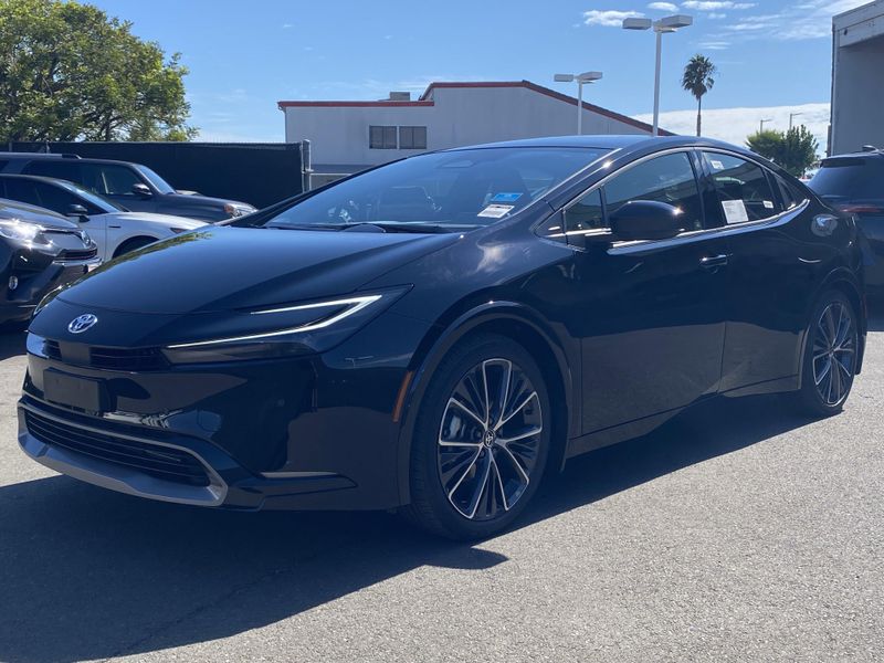 New 2026 Toyota Prius XLEImage 6
