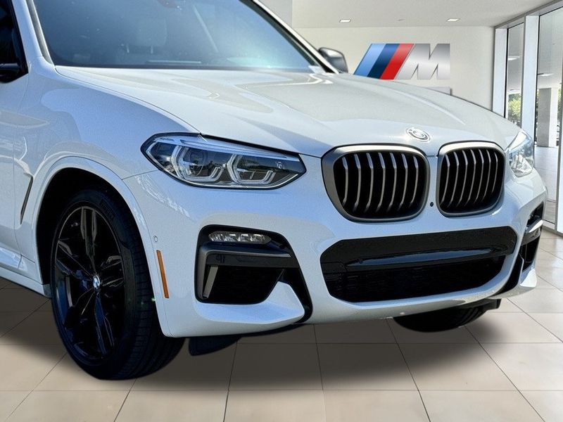 2021 BMW X3 M40iImage 10