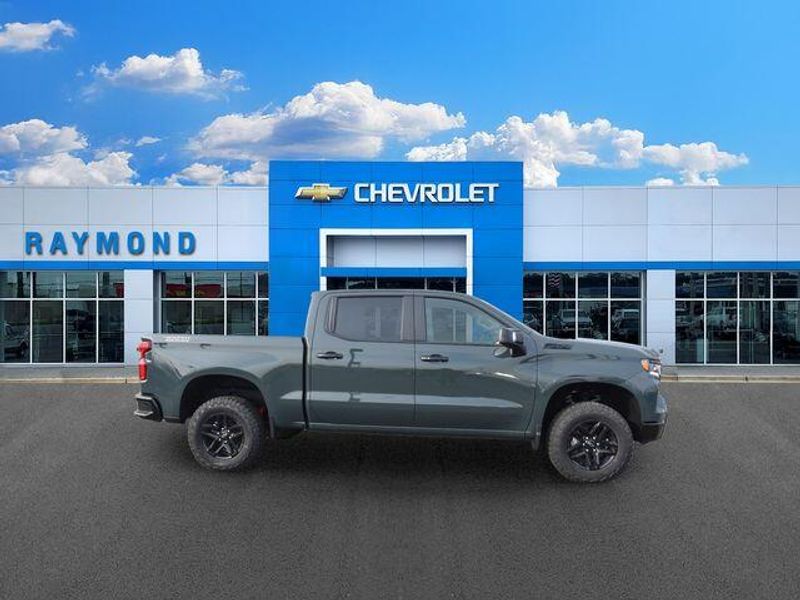 New 2026 Chevrolet Silverado 1500 LT Trail BossImage 2