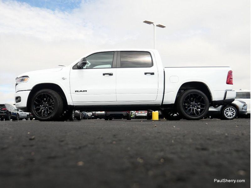 New 2026 RAM 1500 Limited Crew Cab 4x4 5'7' Box