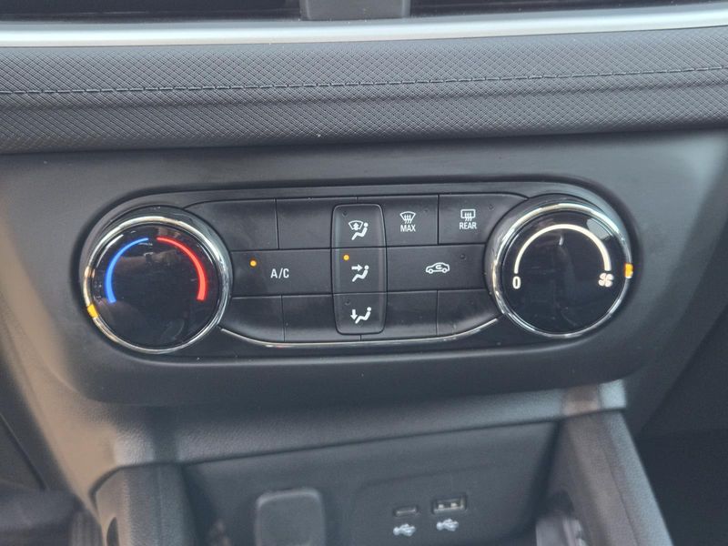 Used 2025 Chevrolet Trailblazer FWD 4dr LS