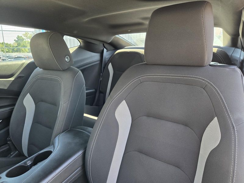 Used 2020 Chevrolet Camaro 2dr Cpe 1LT