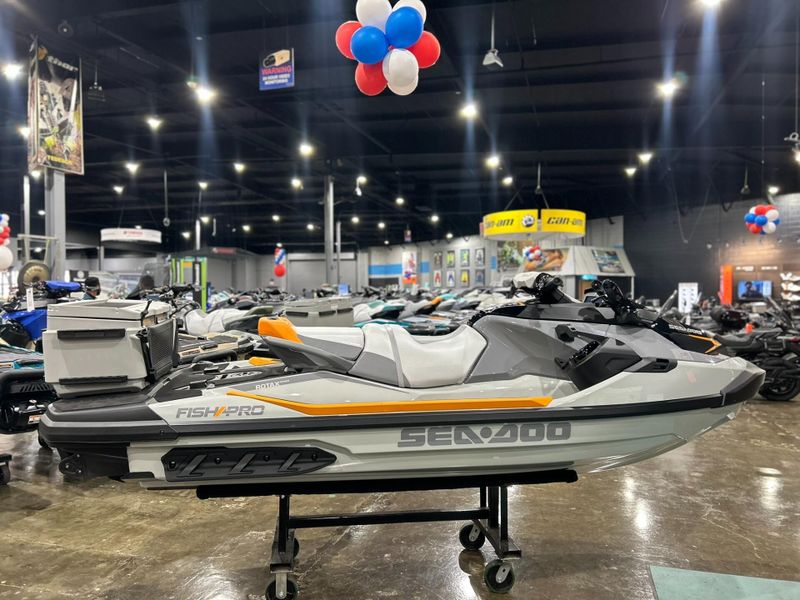 New 2026 Sea-Doo FISHPRO TROPHY 170 (SOUND SYSTEM) Image 2