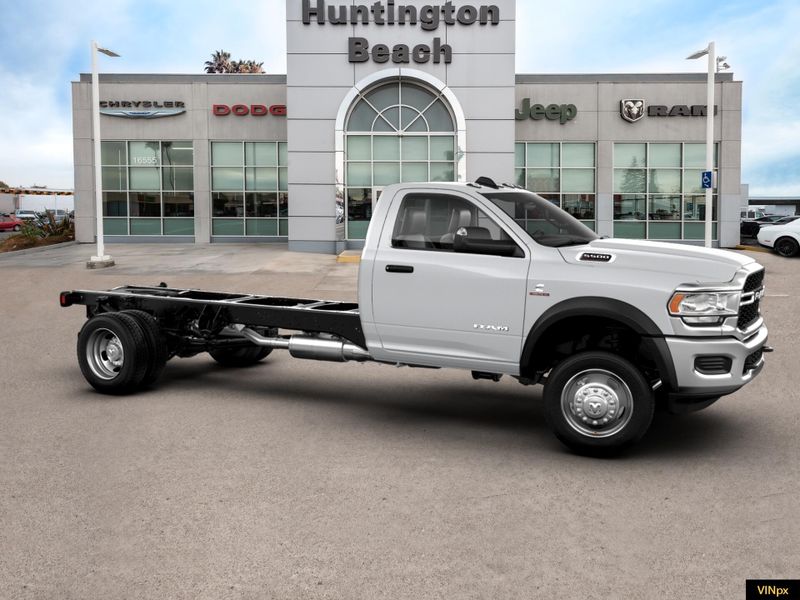 2022 RAM 5500 Chassis Tradesman Regular Cab Belco BodyImage 10