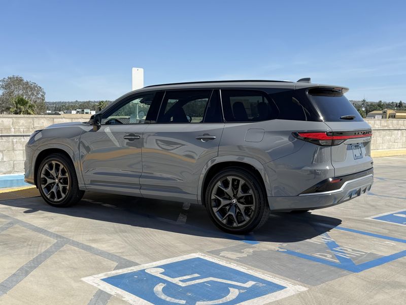 New 2026 Lexus TX 500h F SPORT Performance LuxuryImage 9