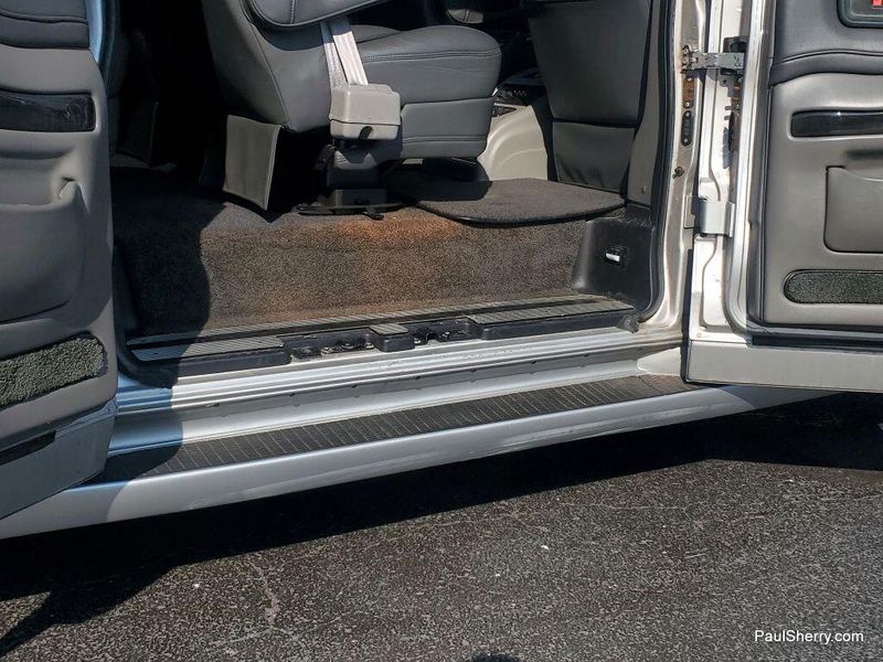 Used 2013 GMC Savana 2500 Image 20