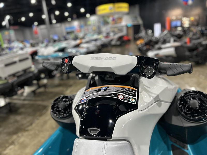 New 2025 Sea-Doo GTI SE 170 (SOUND SYSTEM) Image 14