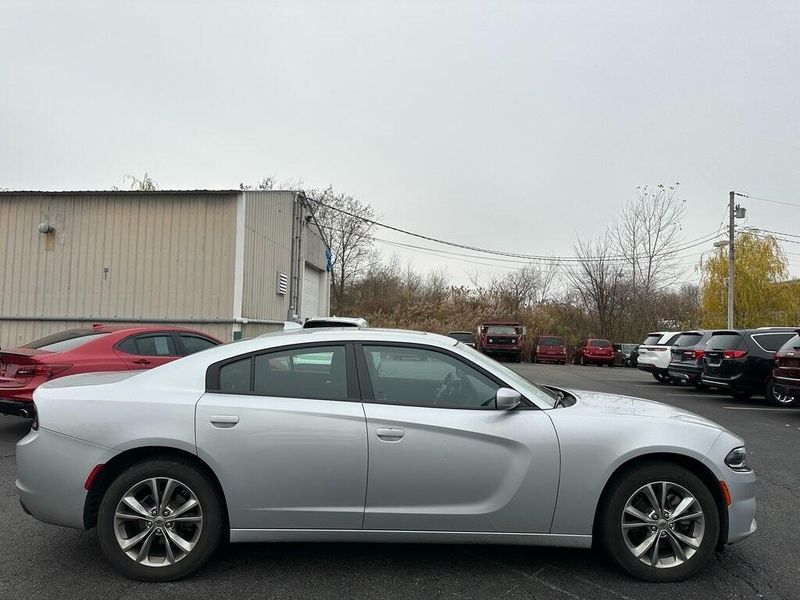 2021 Dodge Charger SXTImage 13