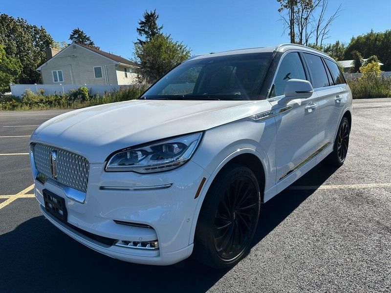 2021 Lincoln Aviator Reserve photo 11