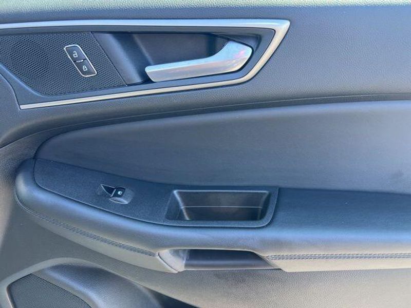 2024 Ford Edge SELImage 26