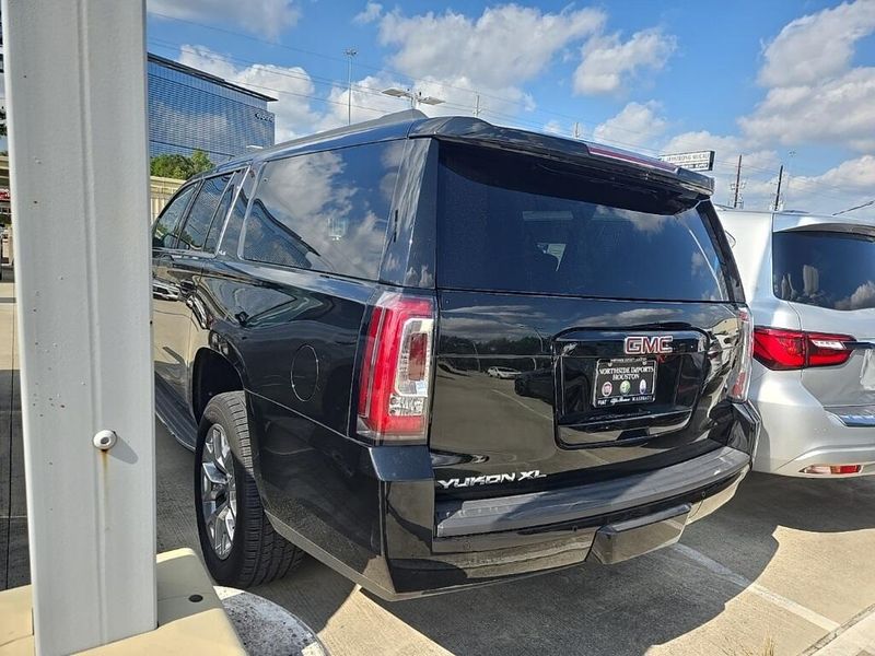 Used 2015 GMC Yukon XL 1500 SLE 1500Image 4