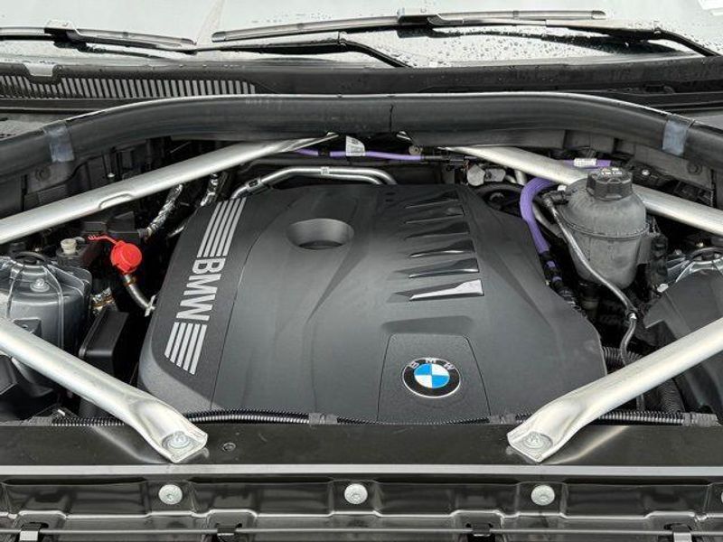 Used 2024 BMW X5 xDrive40iImage 33