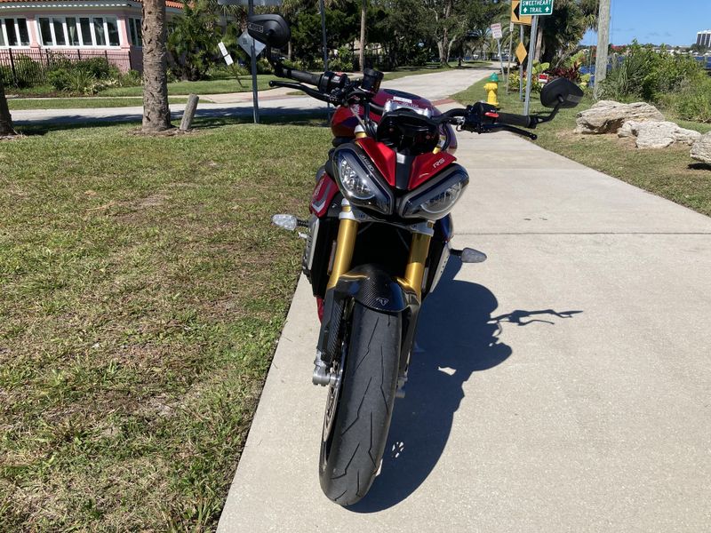 2024 Triumph Speed Triple 1200 RS 