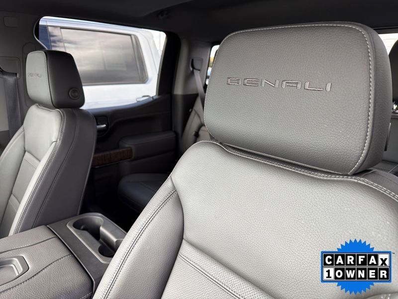 Used 2021 GMC Sierra 1500 DenaliImage 24