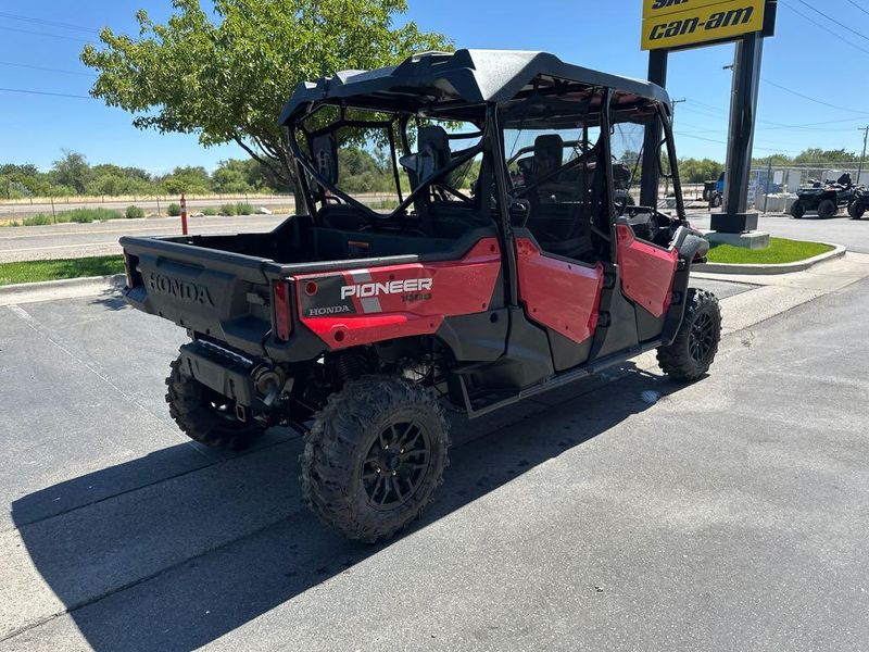 New 2025 Honda PIONEER 10006 DELUXE CREW 