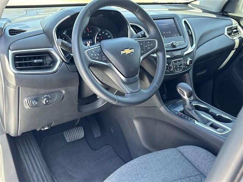 2023 Chevrolet Equinox LTImage 17