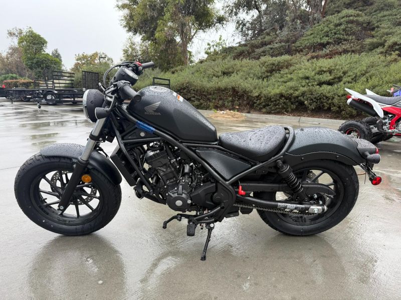 New 2026 Honda REBEL 300 E-CLUTCH Image 14
