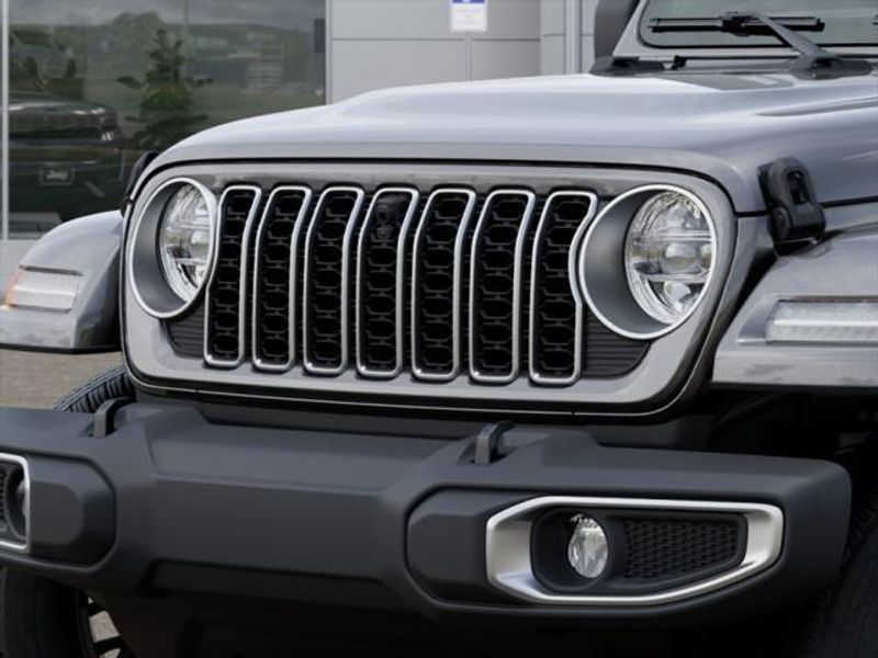 2026 Jeep Wrangler Unlimited Sahara photo 4